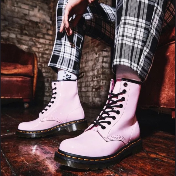 Dr. Martens Shoes - DR. MARTENS Pale Pink 1460 Patent Leather Boots 38